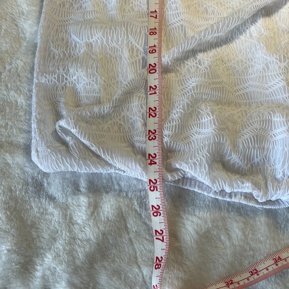 AGB Woman White Elastic front bottom SZ  1X  3/4 Sleeves/Lace Trim, Lined - Picture 10 of 11